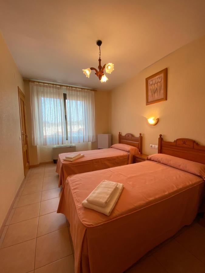 Hostal Jose Mari Сьюдад-Родриго Экстерьер фото